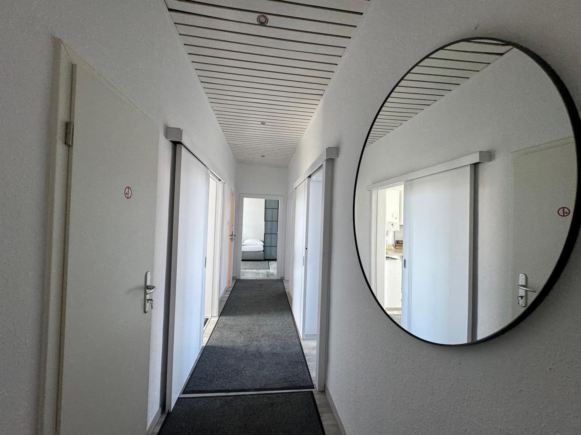 Gehrden  Moderne 4 Zimmer Apartment Mit Bergblick Stadtzentrum Contactless Check-In מראה חיצוני תמונה