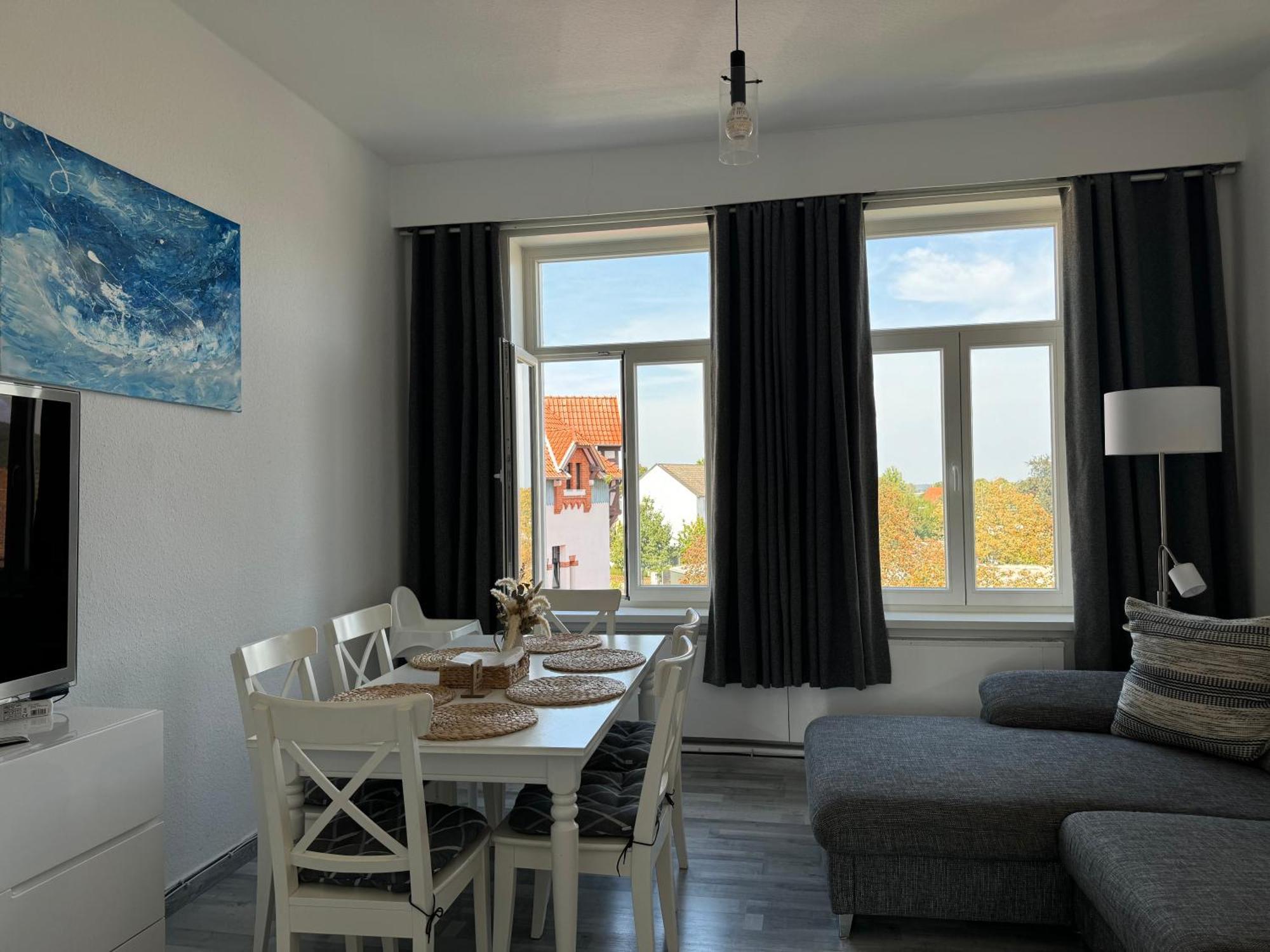 Gehrden  Moderne 4 Zimmer Apartment Mit Bergblick Stadtzentrum Contactless Check-In מראה חיצוני תמונה