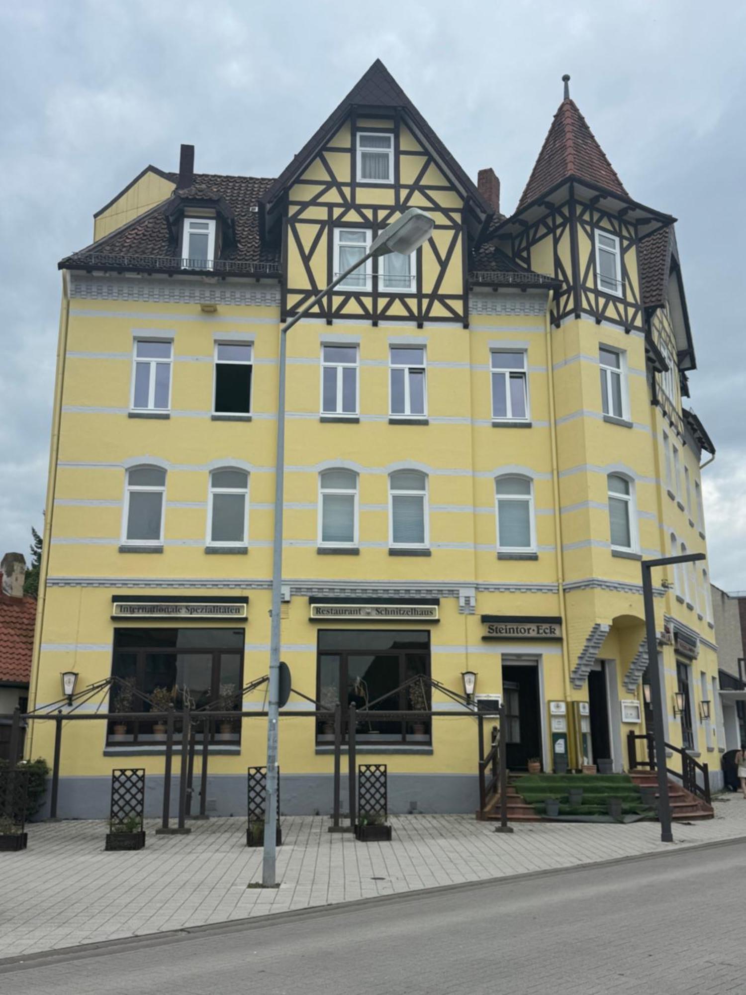 Gehrden  Moderne 4 Zimmer Apartment Mit Bergblick Stadtzentrum Contactless Check-In מראה חיצוני תמונה